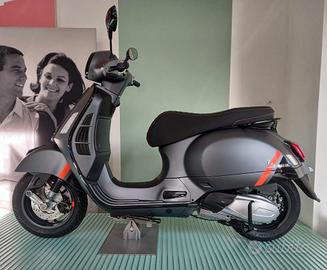 Vespa GTS 300 hpe Super Sport E5+