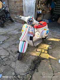 vespa HP 144