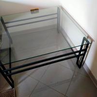 Tavolino in vetro