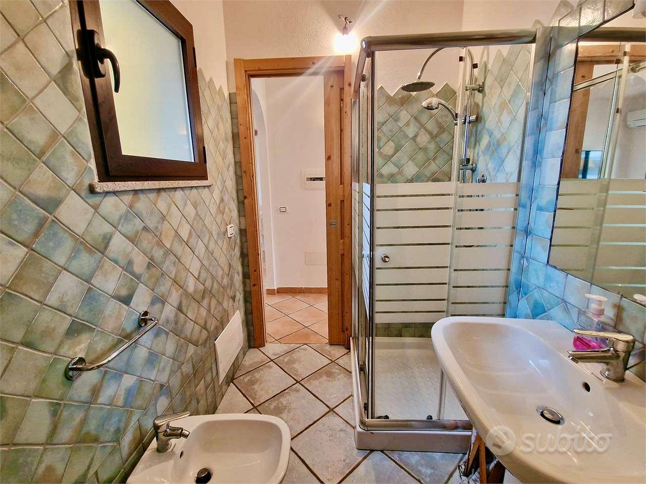 Bilocale con veranda, cortile e box auto Murta Ma - Vista 3