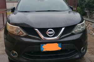 Auto Nissan Qashqai