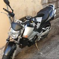 Suzuki GSR 600 - 2006