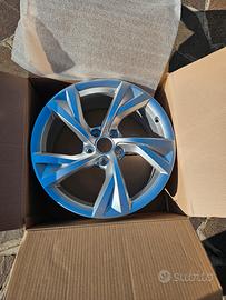 CERCHIO NUOVO DA 18 ORIGINALE AUDI A4