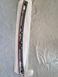 Garnish assy-tail gate KIA