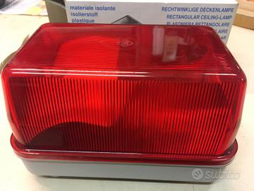 Plafoniera rossa diffusore di colore nuova