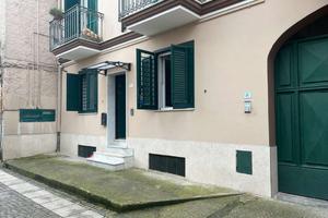 Bilocale arredato nuovo