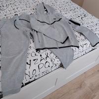 TUTA TECH FLEECE NIKE JUNIOR, GRIGIA CON FINITURE