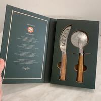 Set di coltelli per tagliare la pizza