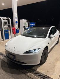 Tesla Model 3 Standard RWD (2026) - 283 CV