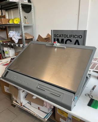 STAHLS EZ Weeding Table