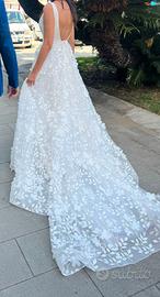 Abito da Sposa fatto su misura con fiori in 3D