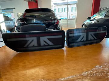 Fari posteriori Led sequenziali per Suzuki Jimny