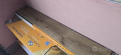 Mattonelle finto parquet