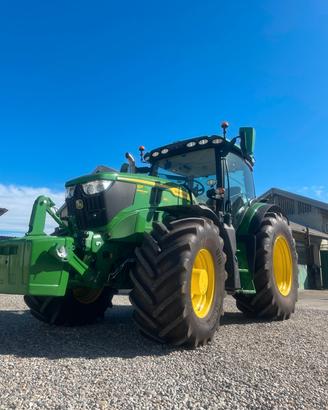 TRATTORE JOHN DEERE R6 185