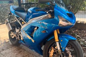 Kawasaki ninja 2004 636 DEPO A2