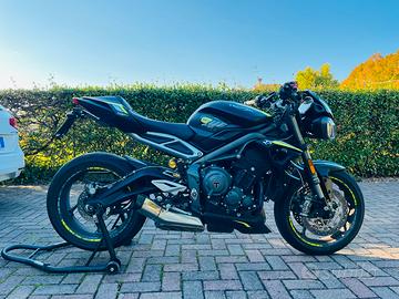 Triumph Street Triple 765 RS
