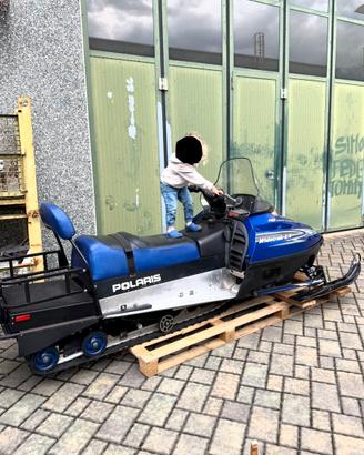 Motoslitta Polaris WideTrak LX 500 cm³