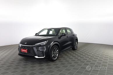 LEXUS LBX LBX Hybrid Elegant