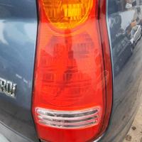 HYUNDAI MATRIX 2002 - STOP POSTERIORE DESTRO