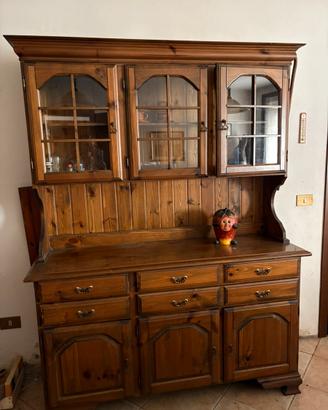 Mobili in legno per taverna