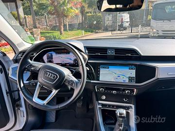 Audi Q3 1.5 TFSI S Line – 150 CV