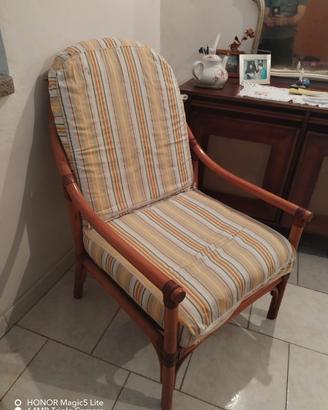 poltrona in nocciolino