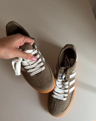 Scarpe adidas spezial marroni