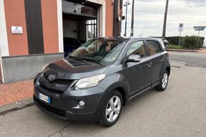 Toyota Urban Cruiser 1.4 D-4D 4X4