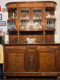 Credenza stile Liberty grandi dimensioni
