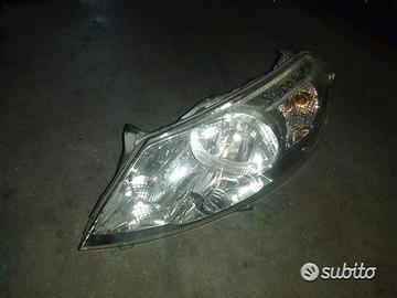 Faro - Fanale Anteriore Guida Per Fiat Scudo 2010