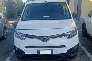 Toyota Proace City VAN 1500 TDI 100 CV portata 6,1