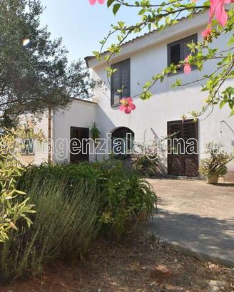 Villa di 220 mq circa rifinita 2000mq di giardino