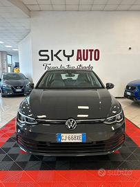 Volkswagen Golf 1.0 eTSI EVO DSG Life