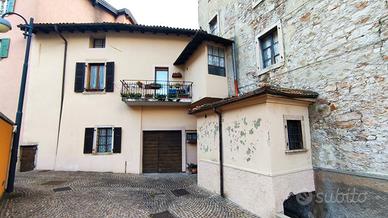 Padergnone - Casa Paese, Garage, Tetto da Rifare