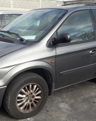 RICAMBI USATI AUTO CHRYSLER Voyager 4° Serie 25L