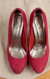 Scarpe rosse con tacco alto
