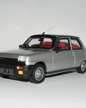 Renault 5 Alpine Turbo (1983) 1/18 Ottomobile
