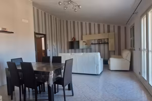 ramacca appartamento arredato 