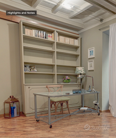 Libreria di falegname in legno