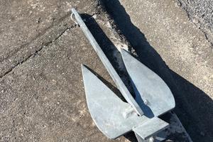 Ancora danforth e catena zincata