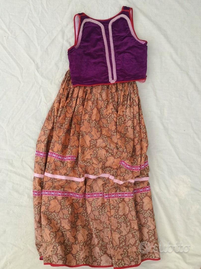 Costume sardo anni '60 Gonna Gilet donna Scialle Abbigliamento e