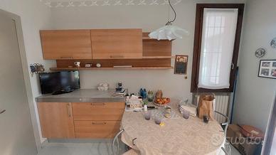 cucina moderna FT in rovere decappato e marmo