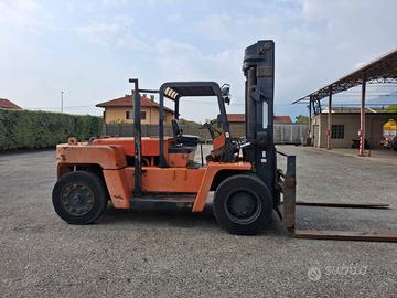 Carrello elevatore TOYOTA  FD100