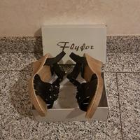 Sandali con zeppa Flyfor