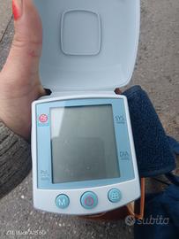 Misuratore pressione arteriosa