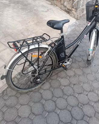 E-Bike Nilox J5 Plus - PARI AL NUOVO (Solo 280 km)