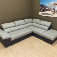 Divano con pouf contenitore e pouf estraibile