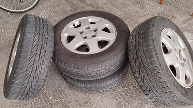 4 Cerchi R15 in Lega Opel Zafira 2004