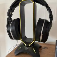 Dock Hub Usb Stand Cuffie Gtx Led