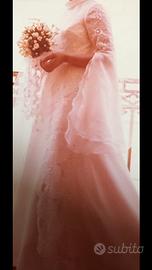 Elegante e Maestoso Abito da Sposa